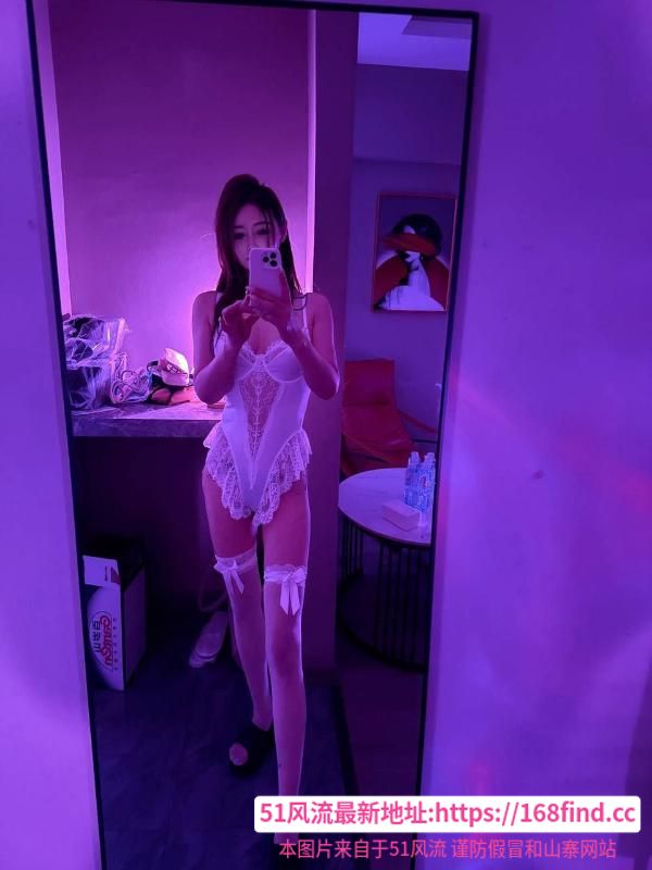 南门榨汁姬猫老师