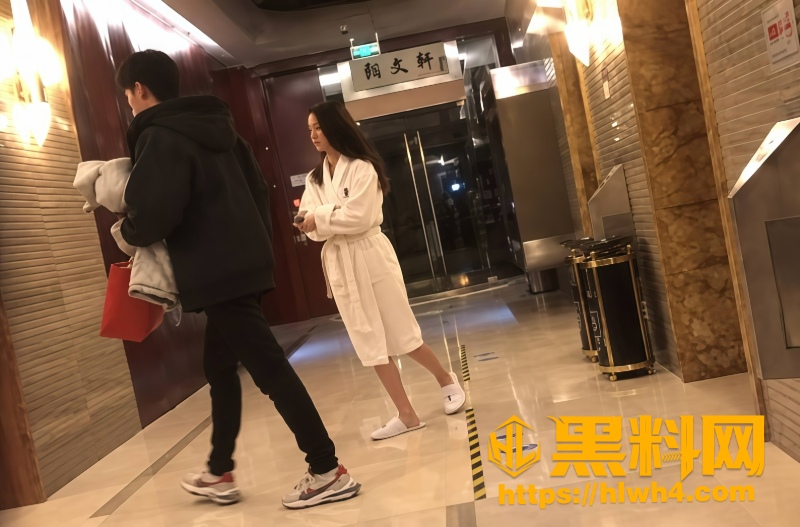 丢垃圾视频实锤恋情10