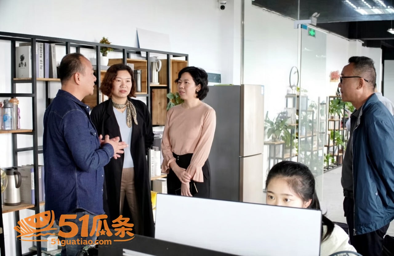 周晓芬 婚内出轨多人相关图片23