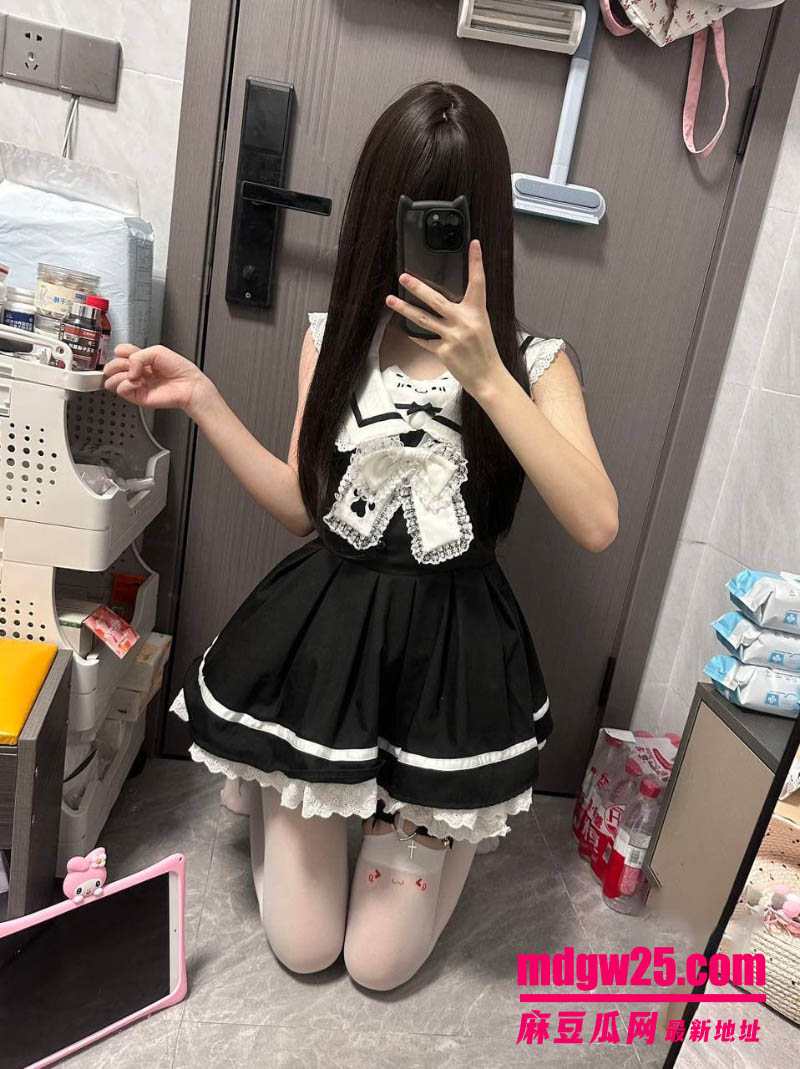 极品福利姬猫猫酱 miaomao865自拍合集 白虎嫩穴抱着后入超级爽