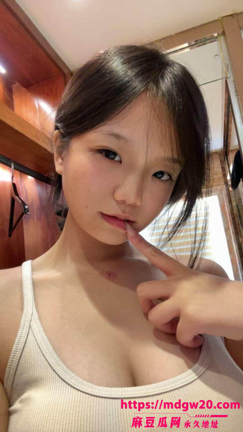 抖音58万粉清纯网红藤藤菜 账号突然被封禁 疑似私拍福利视频外流