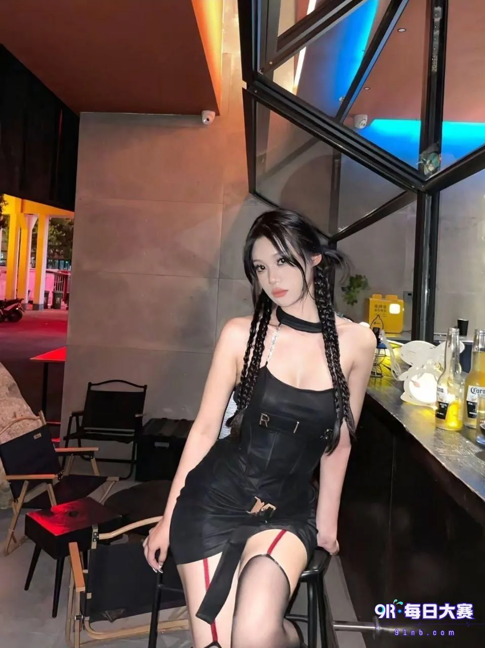 Post content image