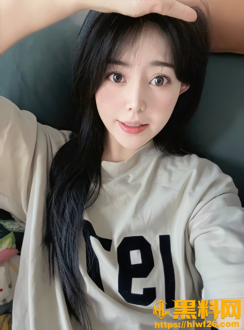 毅玲爸爸与女友性爱视频19