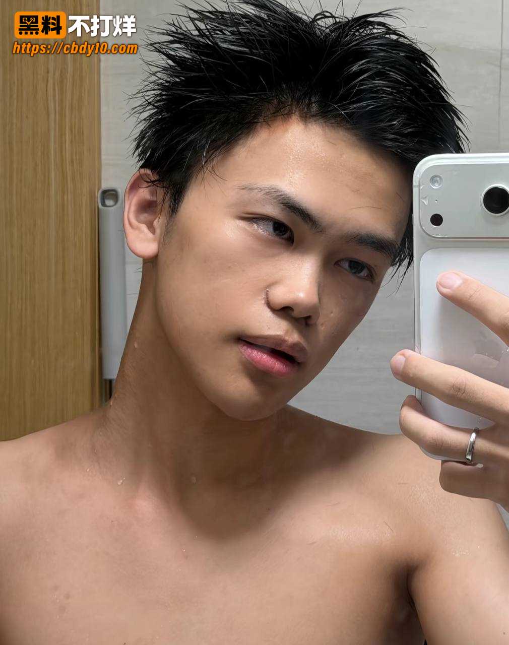 林晓星阉割切鸡视频流出11