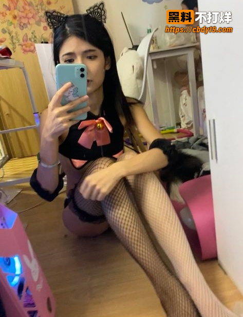 初代福利姬 狗头萝莉 28