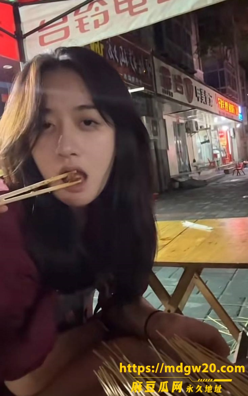 抖音女网红Doors29