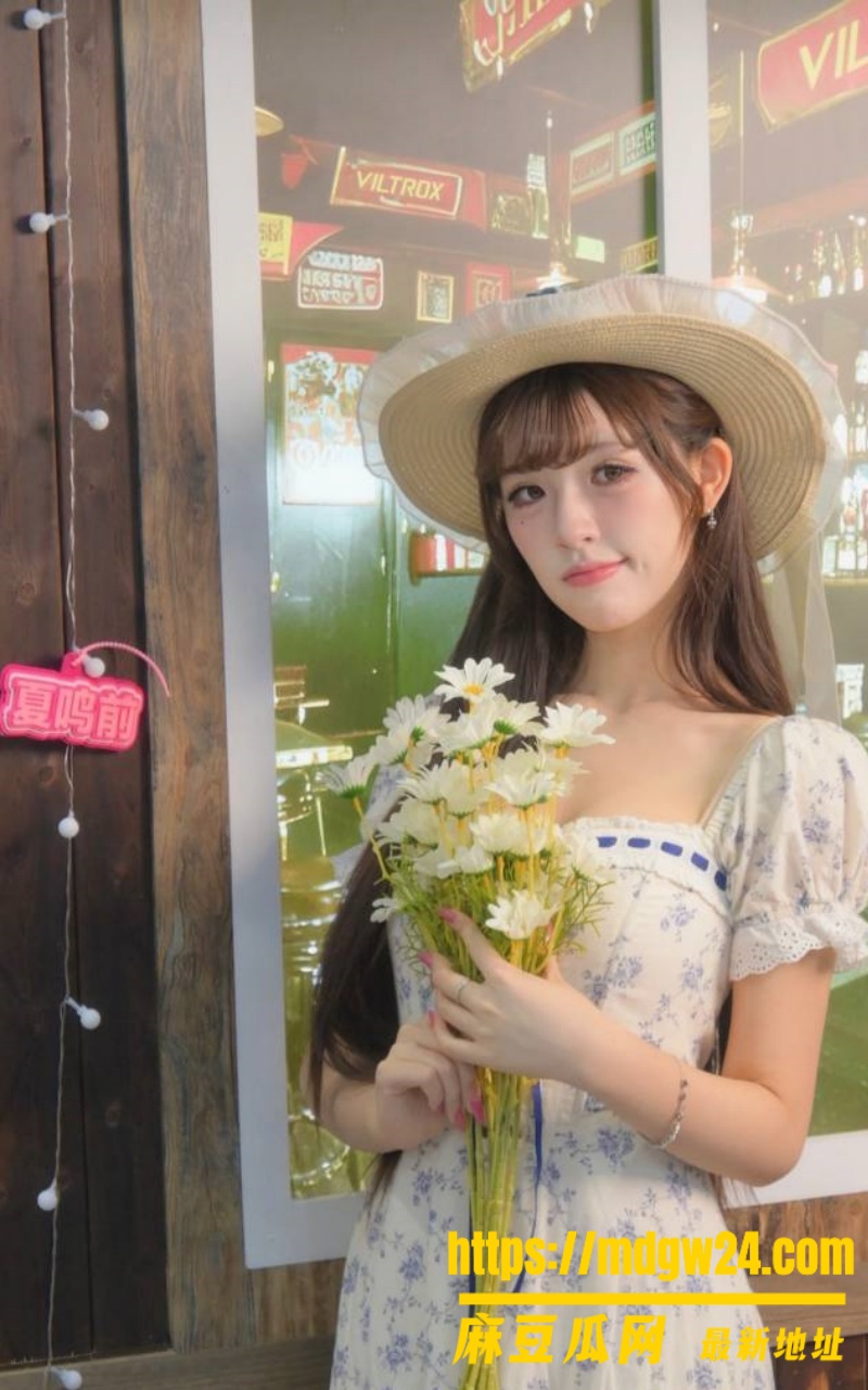 抖音6.6w粉cos女网红 夏鸣前13