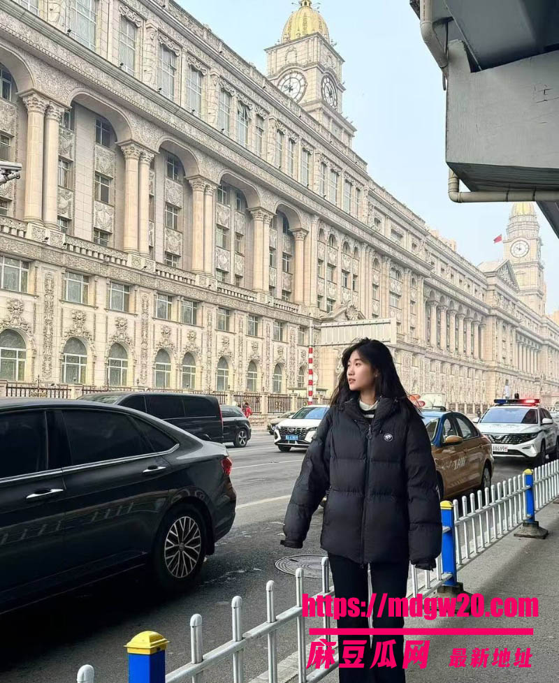 抖音河北清纯女大Boring被金主爸爸包养 酒店约啪调教口交 露脸福利视频合集