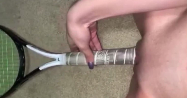 Плакат для 网球拍自慰