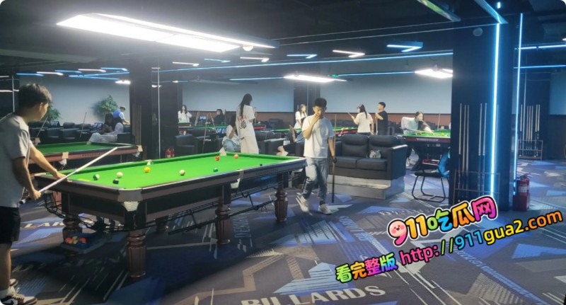 山西孝义台球助教 若若 出轨 遭男友庞博文当街持刀行凶致死 照片13
