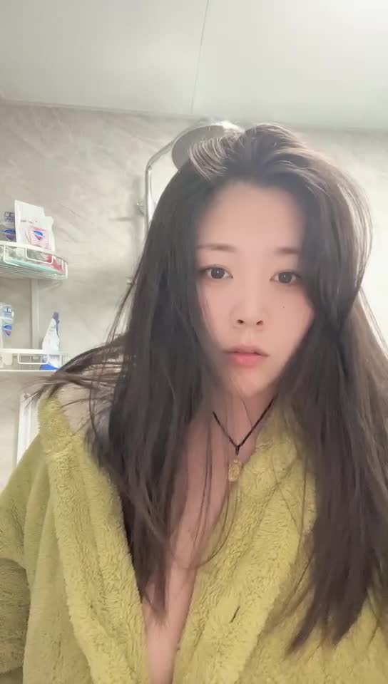 巨乳少妇