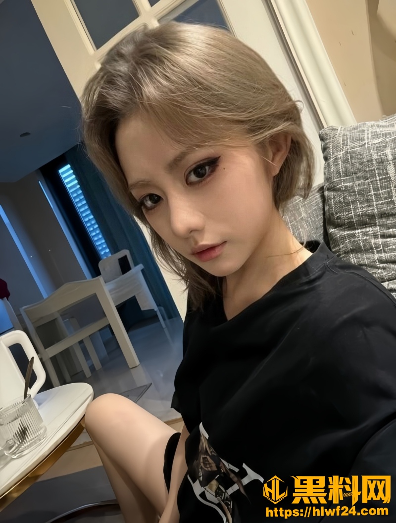 许软萌性爱视频流出7