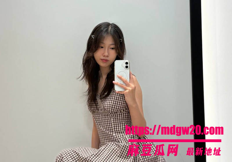 抖音Coser玉也是宋了被爆与粉丝恋爱发毒誓 恋爱期间暧昧另一网红 分手后无缝衔接挂主页