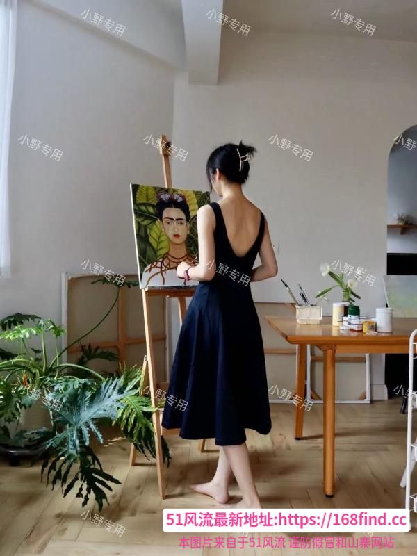 170文艺咖女友小野
