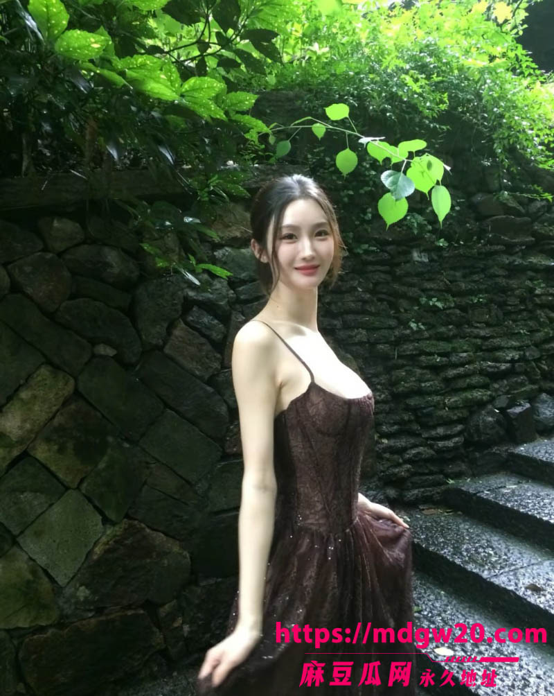 短剧演员杜奕柯被前女友实名曝光恋爱期间出轨家暴 事后直播洗白倒打一耙