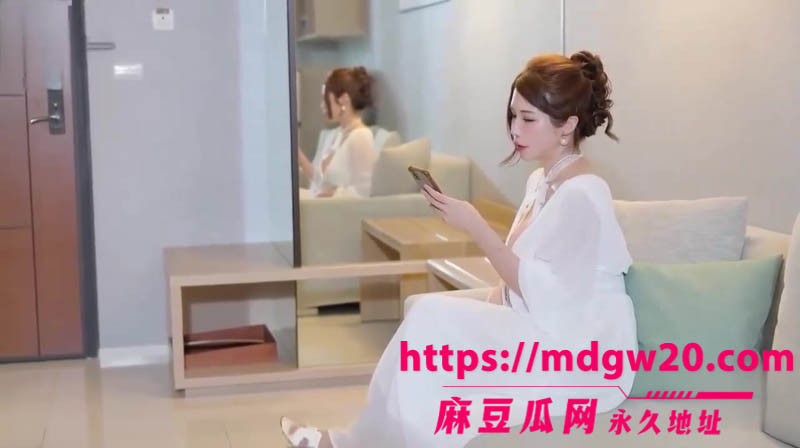 onlyfans网黄辛尤里最新作品2