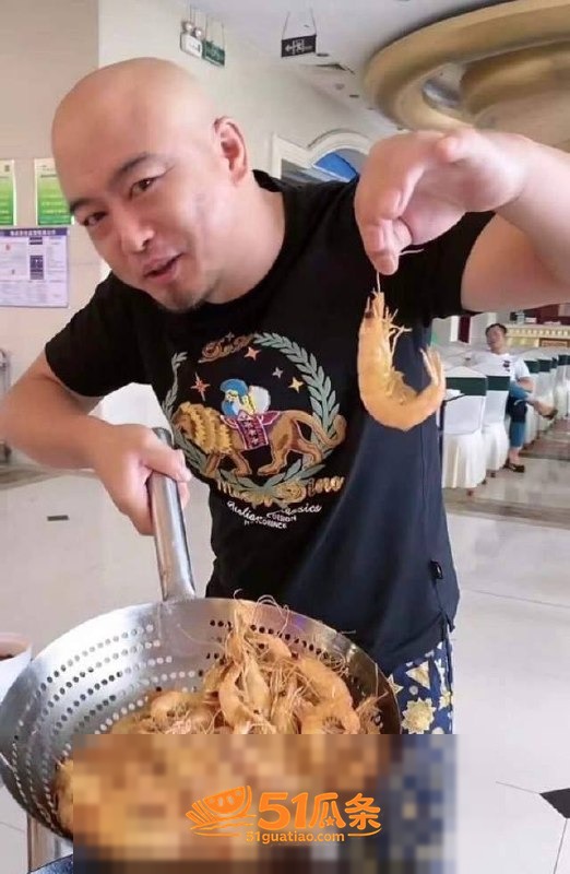 丁老五 睡女徒弟包养相关图片26