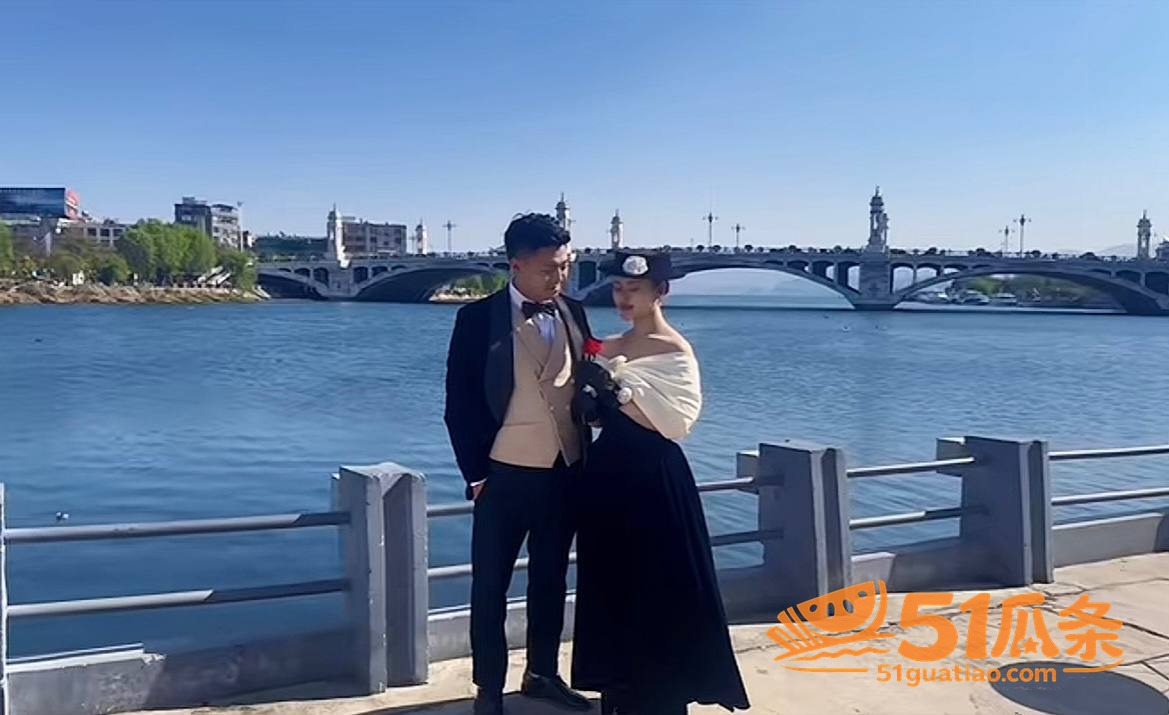 唐三妹 丈夫去世后带相关图片27